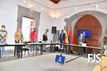 El Calero, con la voz de Pilar González, se posiciona contra la pandemia de la violencia machista/Francisco Javier Santana.